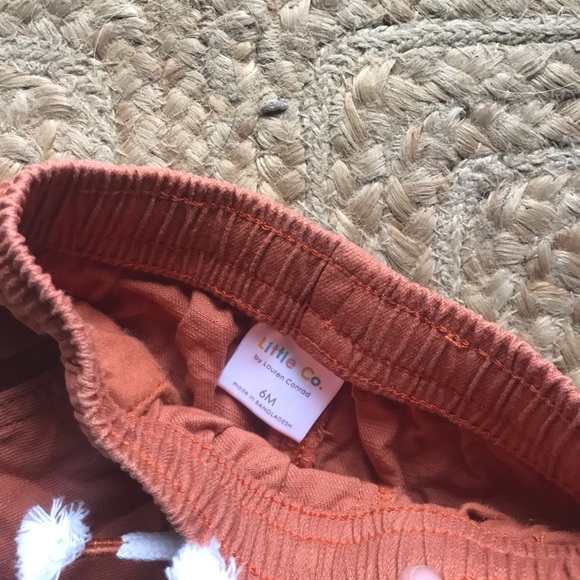 Organic Little Co Boy Shorts - Picture 3 of 5